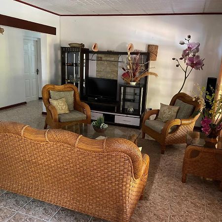Orchid Sunset Guest House Baie Lazare  Exterior foto