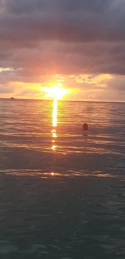 Orchid Sunset Guest House Baie Lazare  Exterior foto